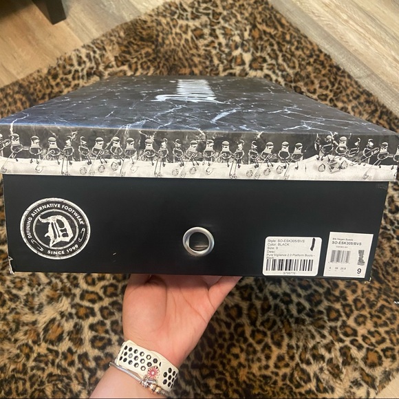 Demonia PURE VIGILANCE 2.0 PLATFORM BOOTS - Picture 4 of 8